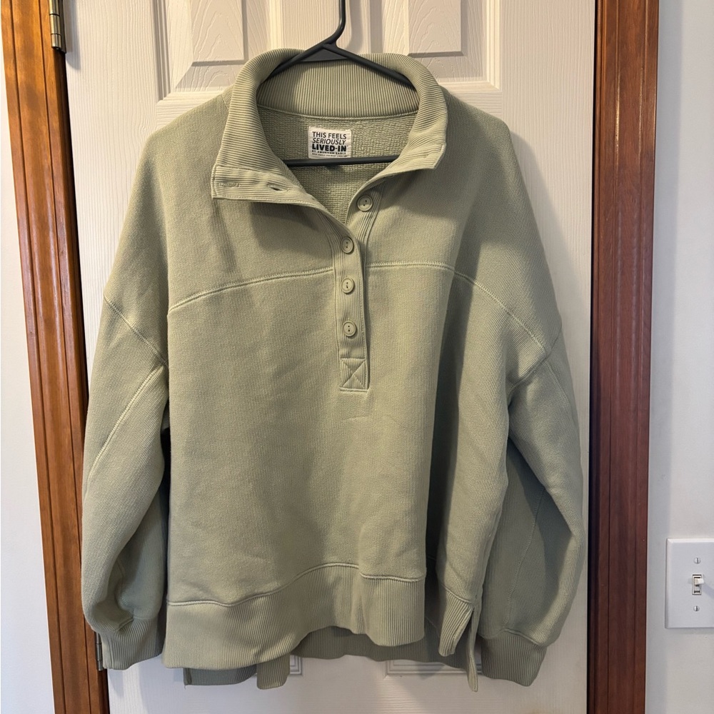 American Eagle Big Hug Henley Sweatshirt Womens Small